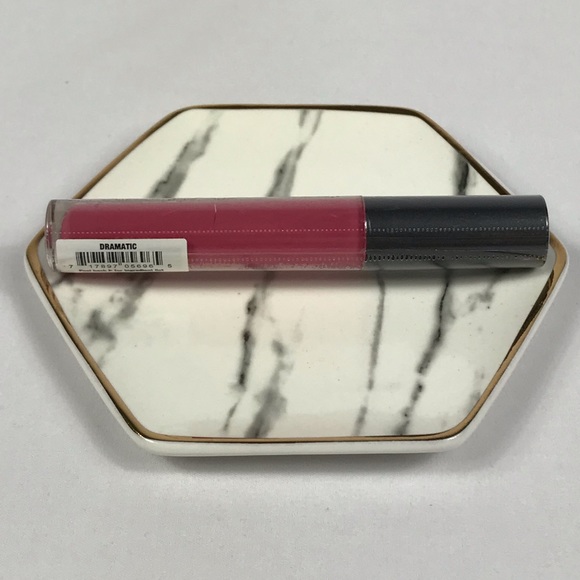 Ulta Matte Lip Cream (Dramatic) BRAND NEW - Picture 3 of 4